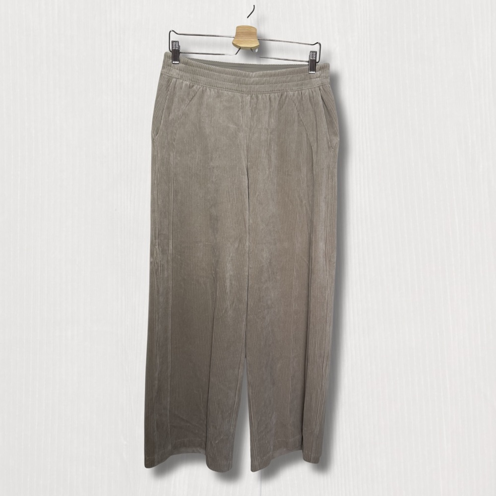 *Lululemon Scuba MR Wide-Leg Pant Velvet Cord - Raw Linen - Size 12 - Picture 2 of 5